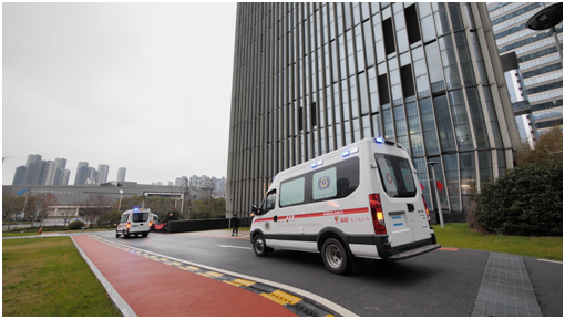 春天會(huì)來(lái)，櫻花會(huì)開 | 三輛負(fù)壓式救護(hù)車，第三